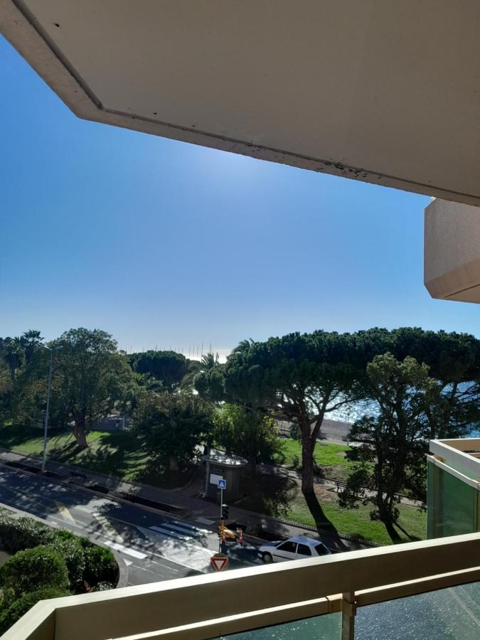 Port Plage Centre Ville Et Soleil Saint-Raphaël 외부 사진